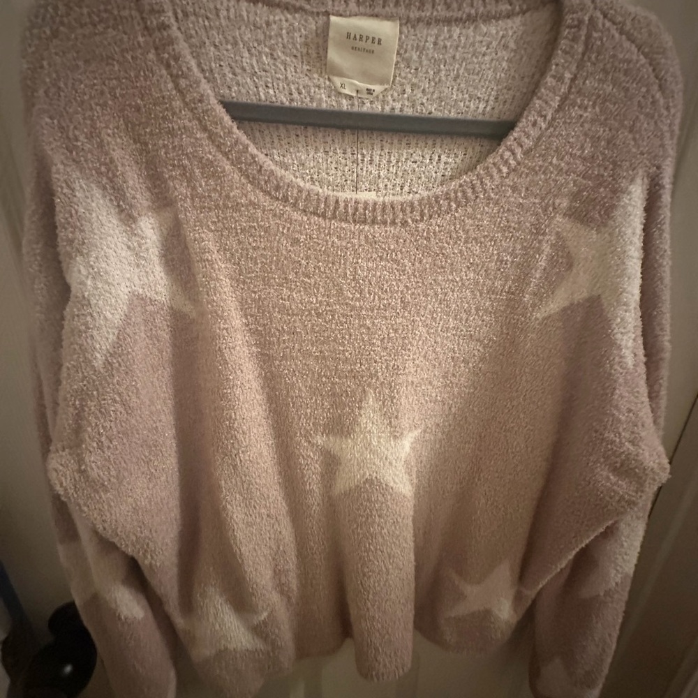 Francesca's Collections Women's Star Sweater - Light Pink and White